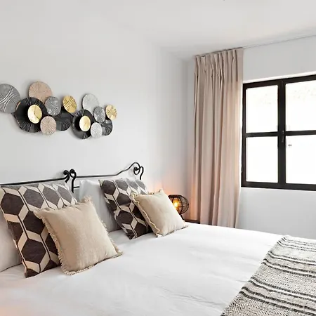 Modern 3 Bedroom In Centre Of P. Banús Rdr272 *